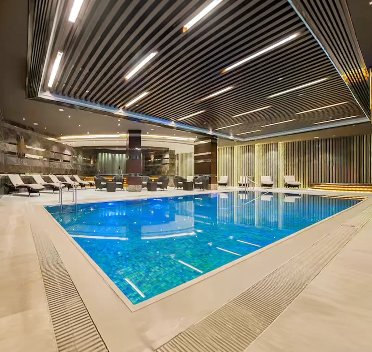 Hotel spa and pool